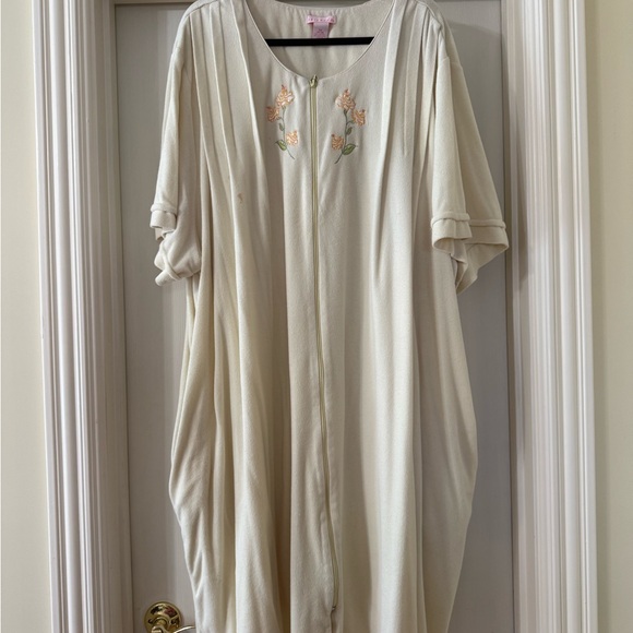Serenada Yellow Plus Size Terry Robe - Picture 1 of 5